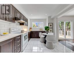 27 Alton Towers Circle, Toronto, ON M1V3T2 Photo 11