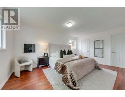 27 Alton Towers Circle, Toronto, ON M1V3T2 Photo 14