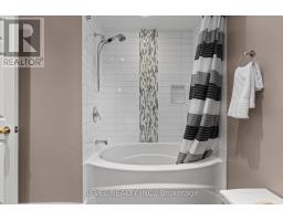 8 Cochrane Avenue, Brampton, ON L6Z4J4 Photo 24