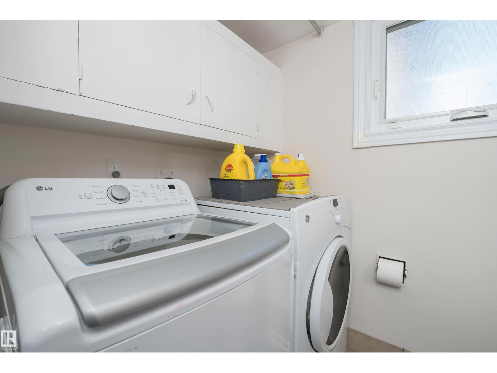 11236 40 AV NW - Image 20
