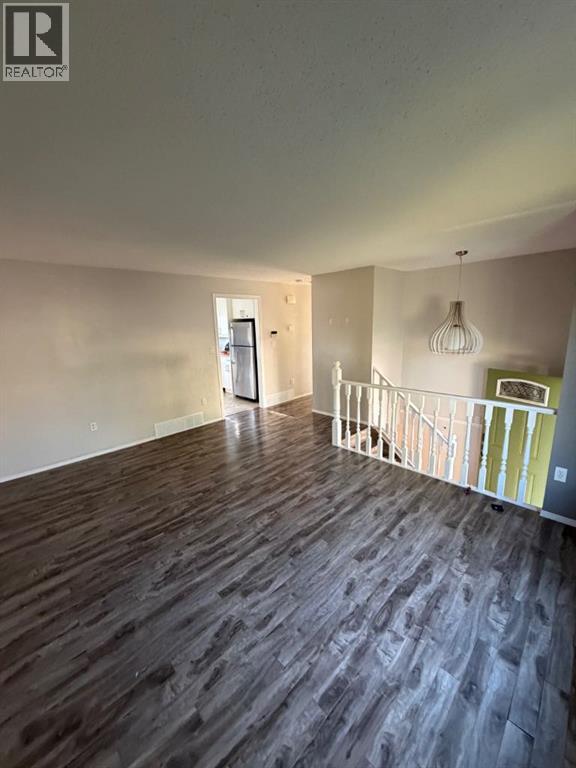 41 Mcdougall Crescent - Photo 6