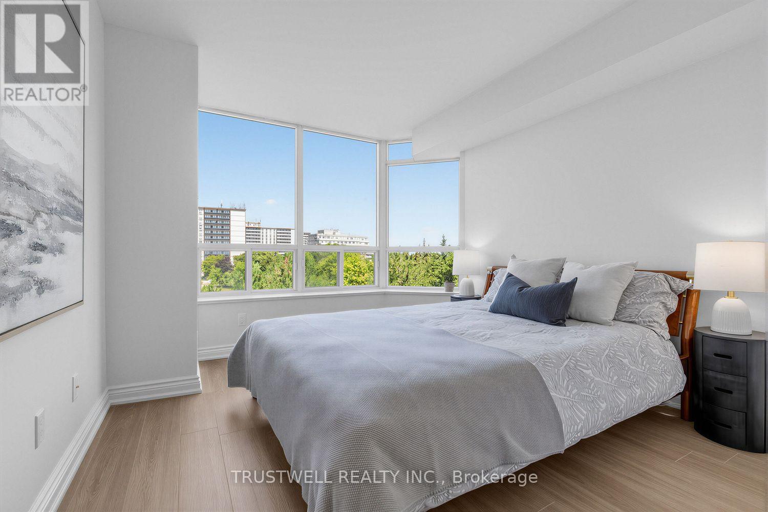 #703 3181 BAYVIEW AVENUE - 25