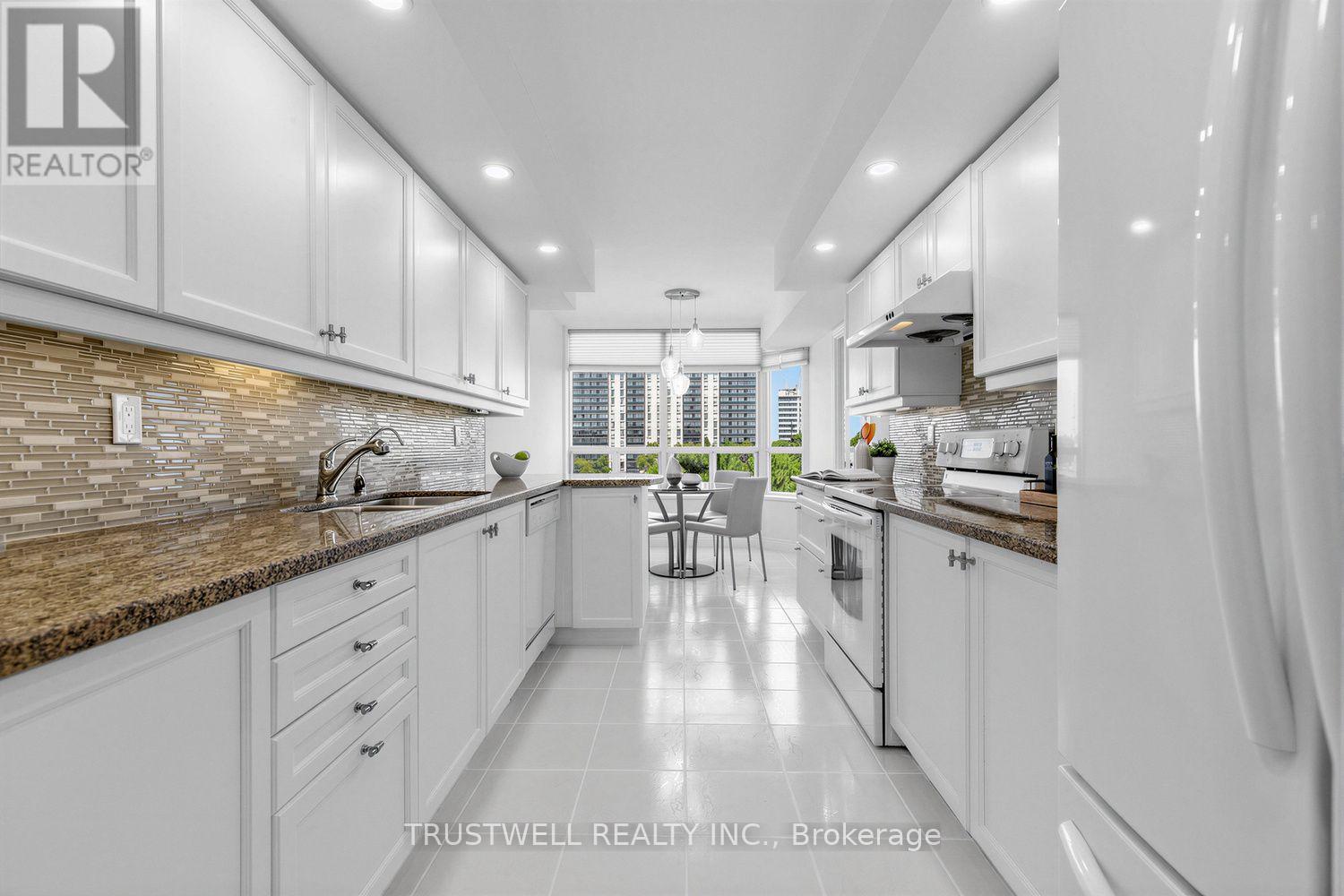 #703 3181 BAYVIEW AVENUE - 6