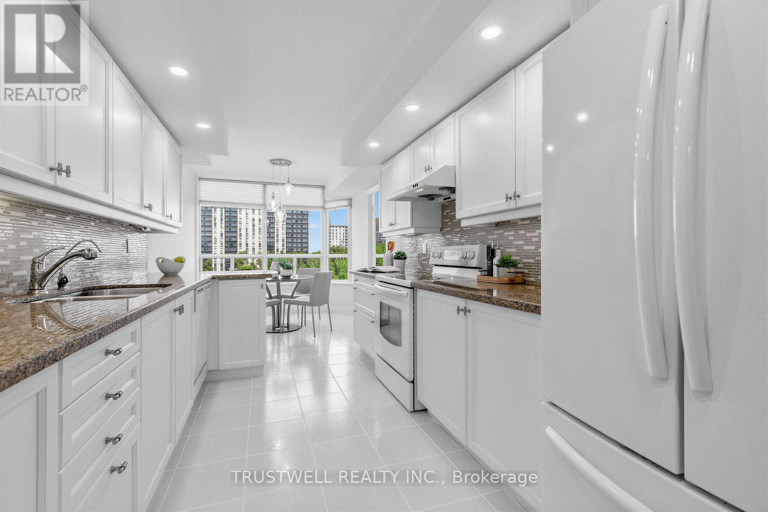 #703 3181 BAYVIEW AVENUE - 8