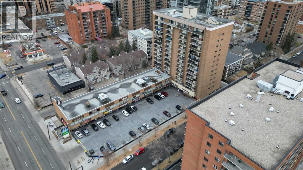 1330 15 Avenue Southwest