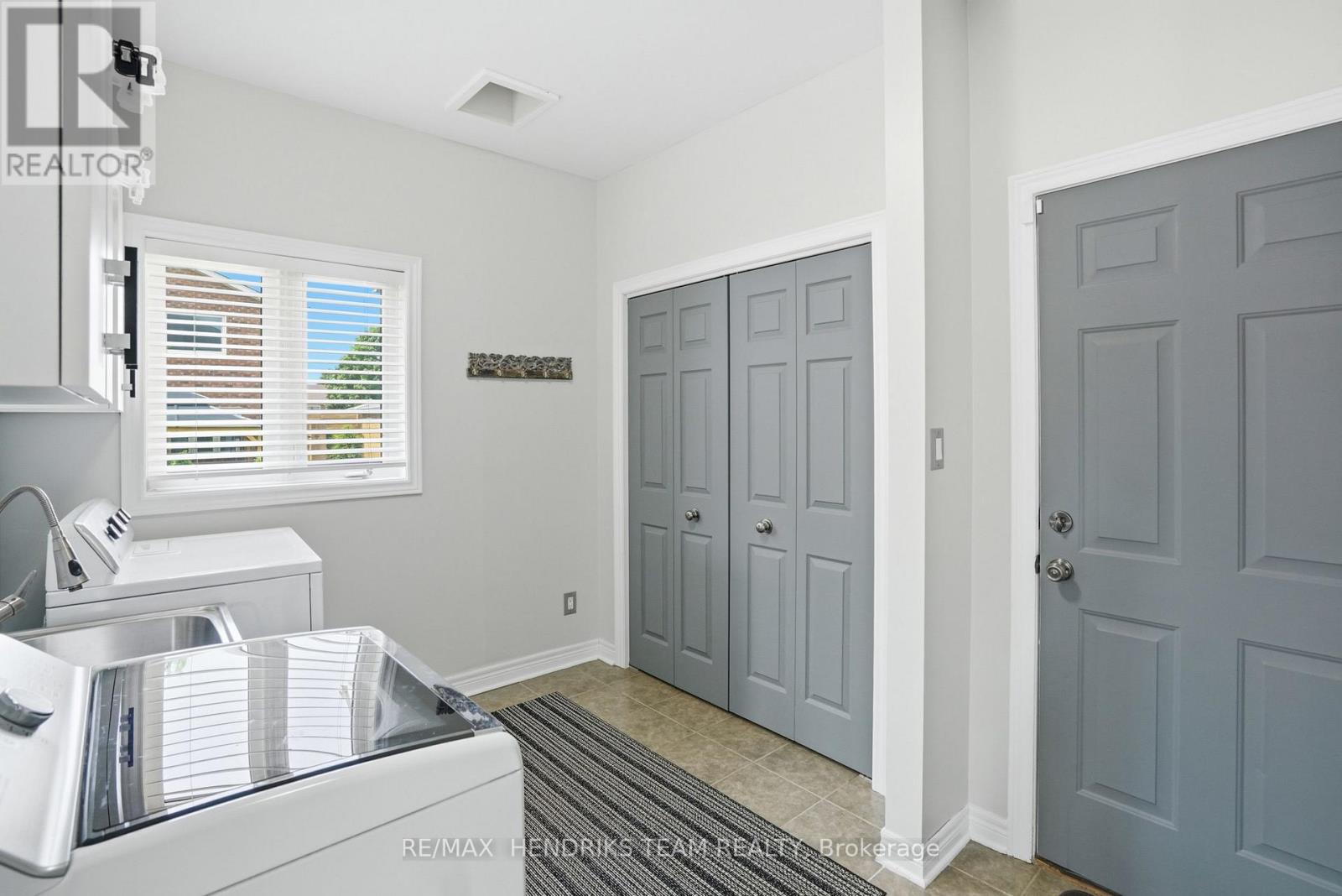 169 MICHAEL DRIVE - Image 13