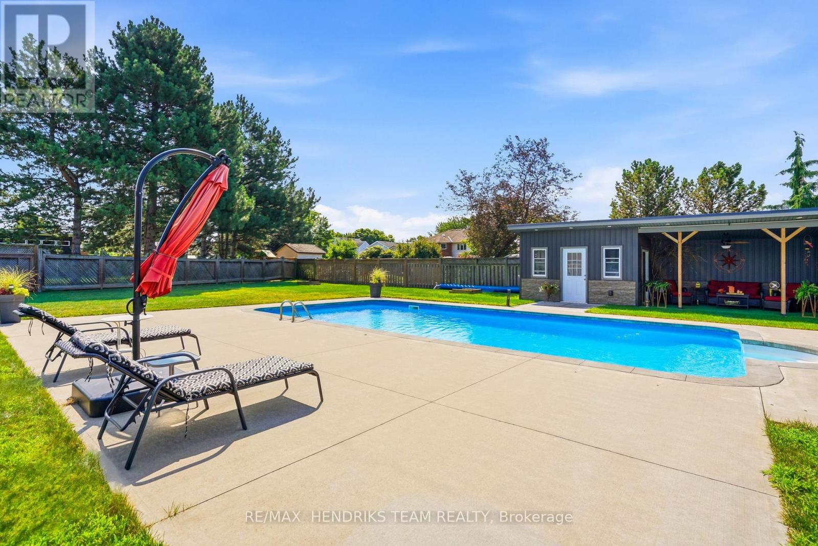 169 MICHAEL DRIVE - Image 34