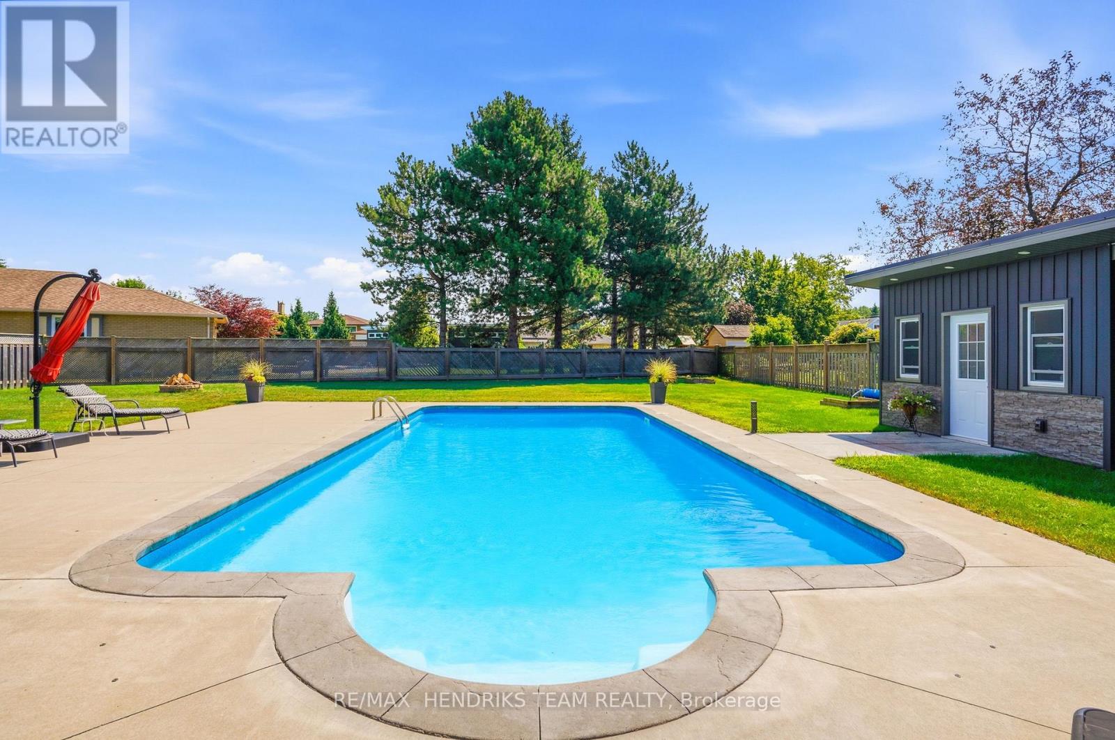 169 MICHAEL DRIVE - Image 35