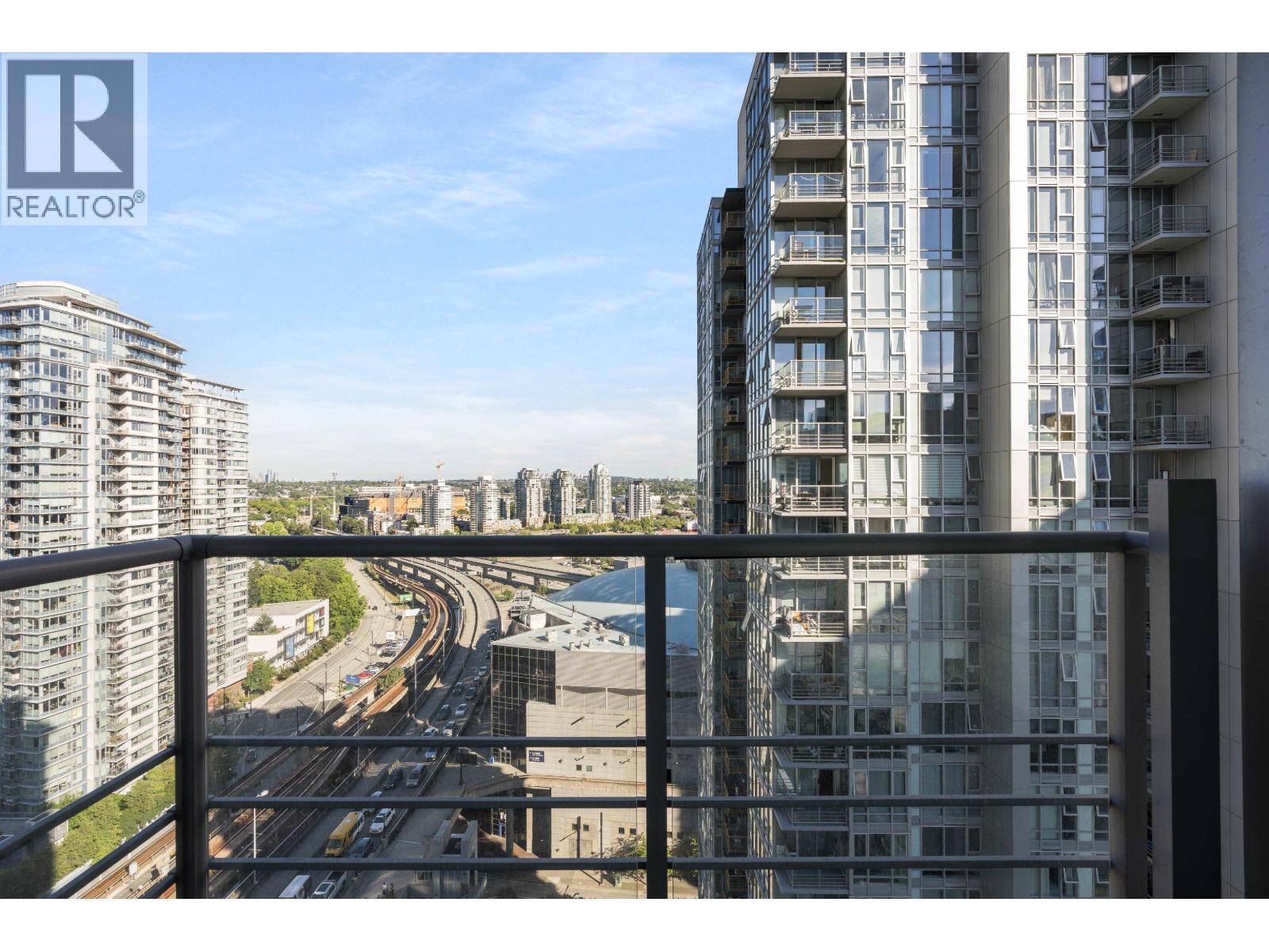2 Bed, 1 Bath House for Sale in Vancouver – 2101 602 CITADEL PARADE, Vancouver – MLS# R3152661 - Image 8