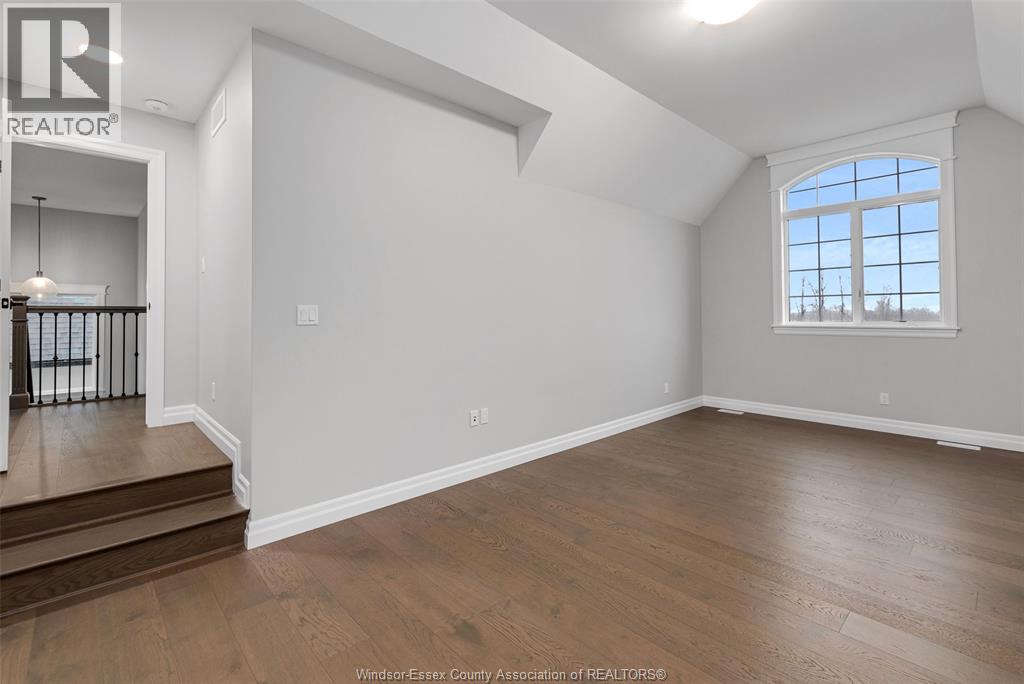 59 BELLEVIEW DRIVE - 23