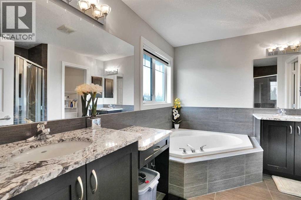126 Panatella Crescent NW - 25