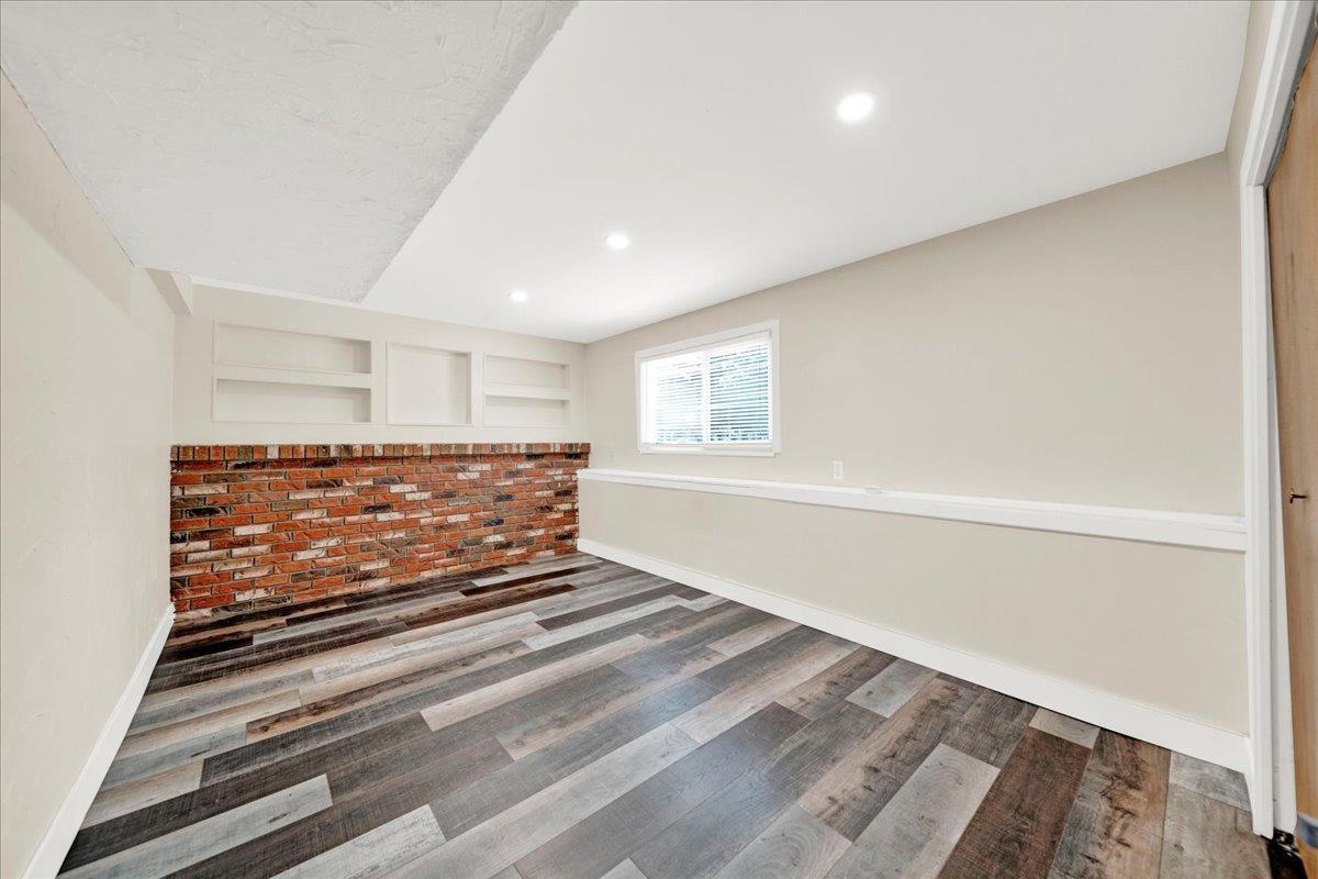 Thumbnail 21