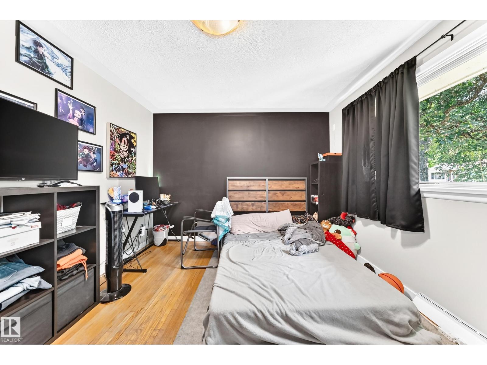 12718 126 ST NW - 21