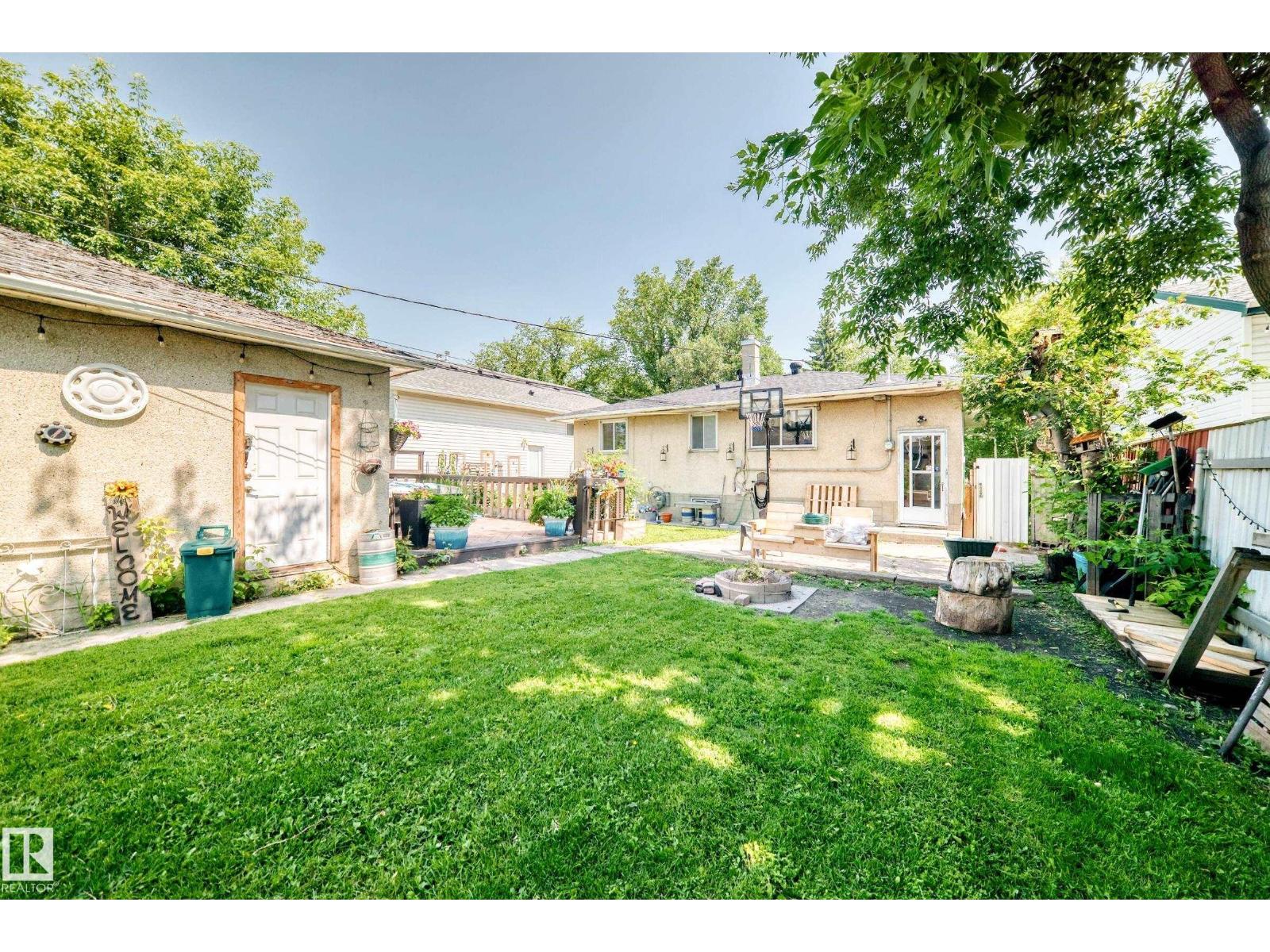 12718 126 ST NW - 56