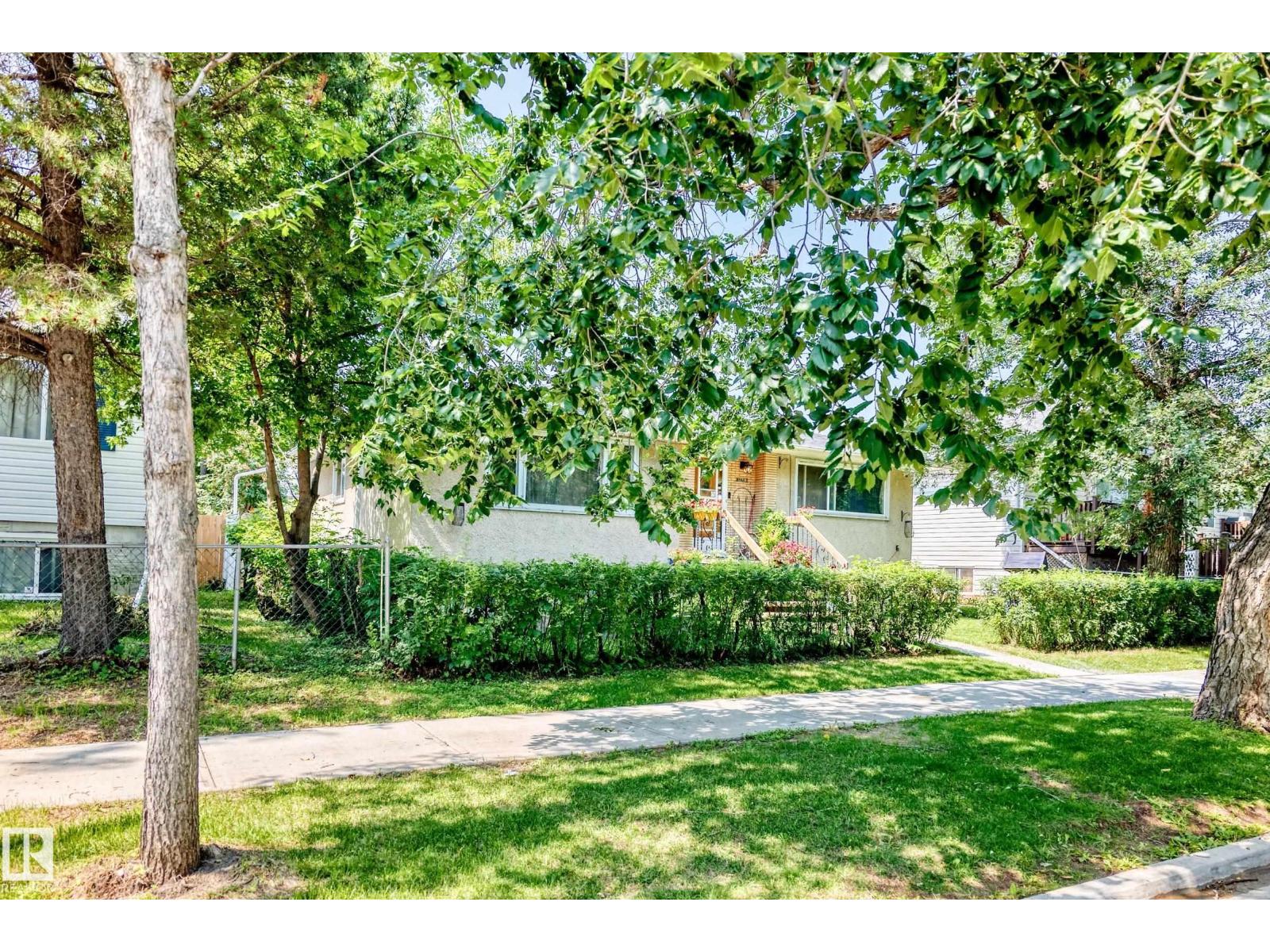 12718 126 ST NW - 67