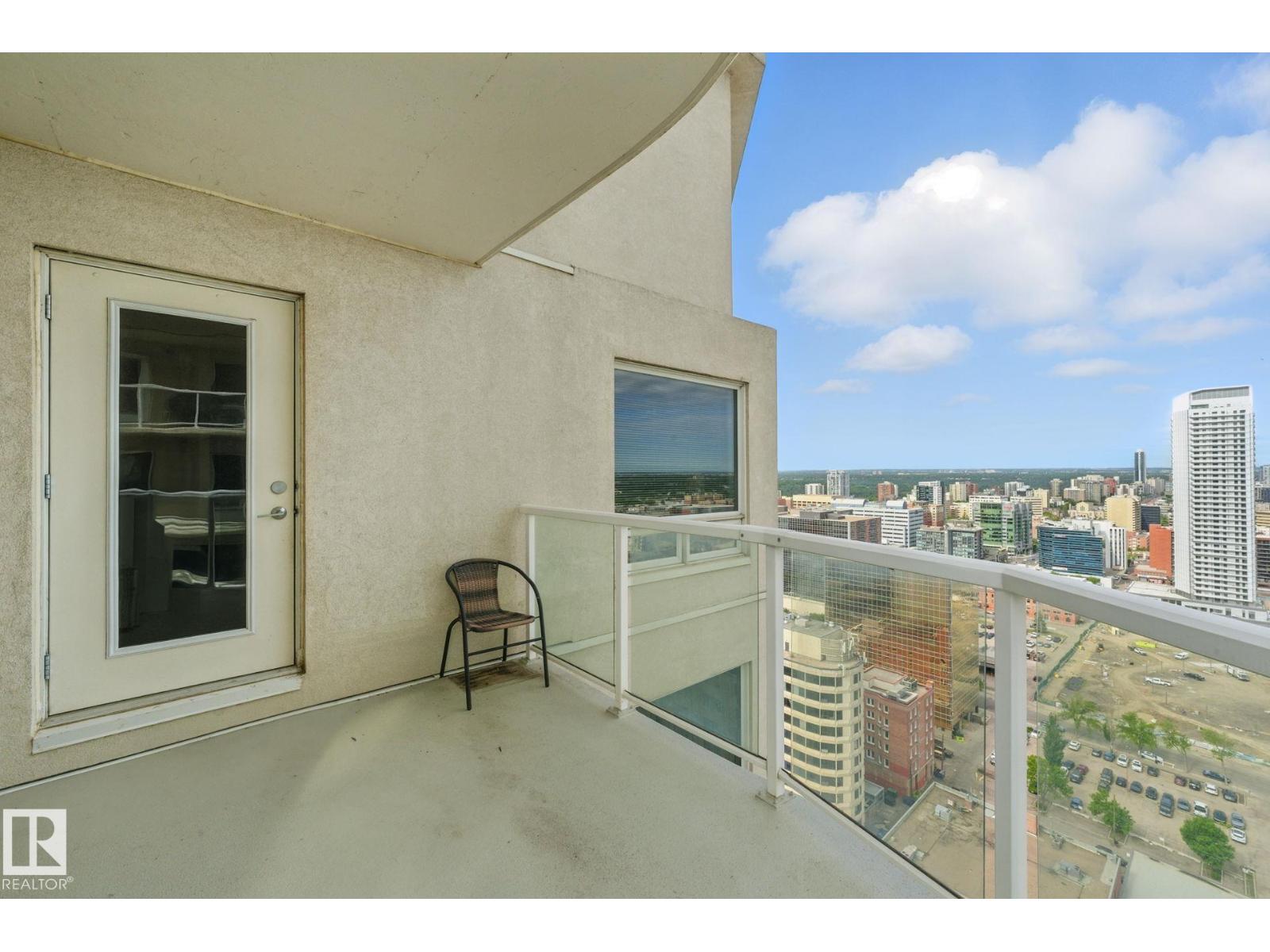 #2701 10136 104 ST NW - 18