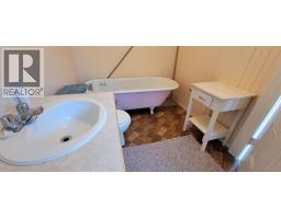 318 8th Avenue, New Denver, BC V0G1S1 Photo 25