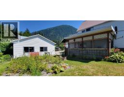 318 8th Avenue, New Denver, BC V0G1S1 Photo 45