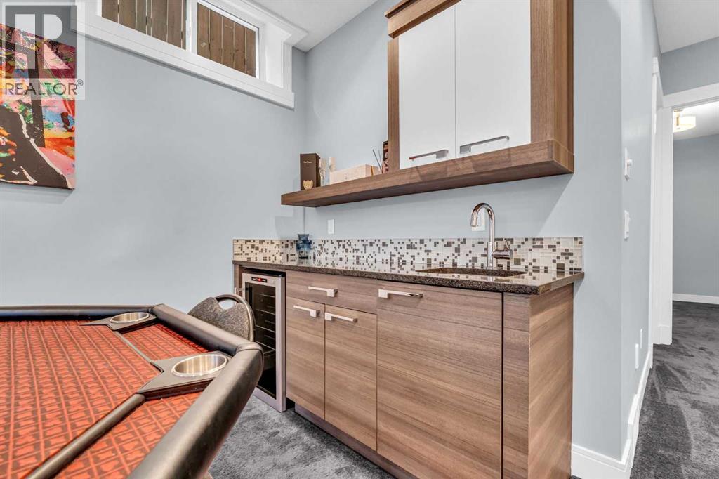 2417 25 Avenue NW - Image 34
