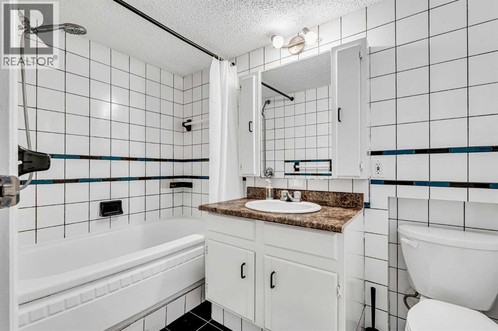 6716 37 Avenue NE - Image 26
