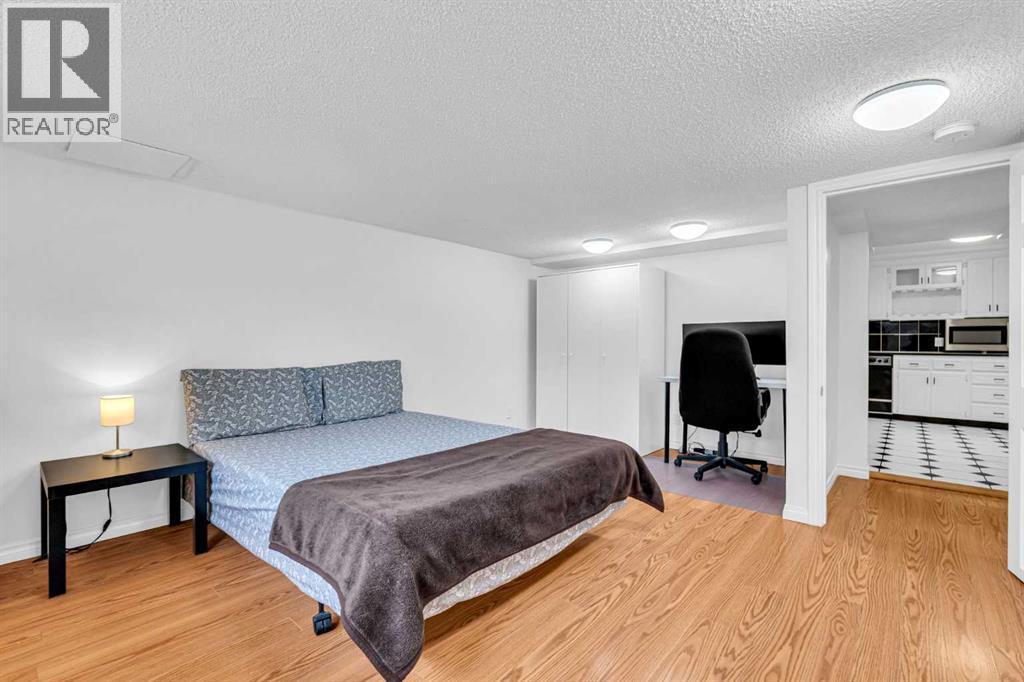 6716 37 Avenue NE - Image 28