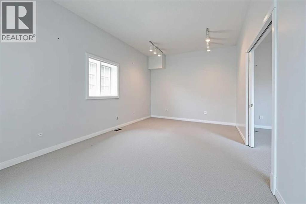 8 Prominence Path SW - Image 44