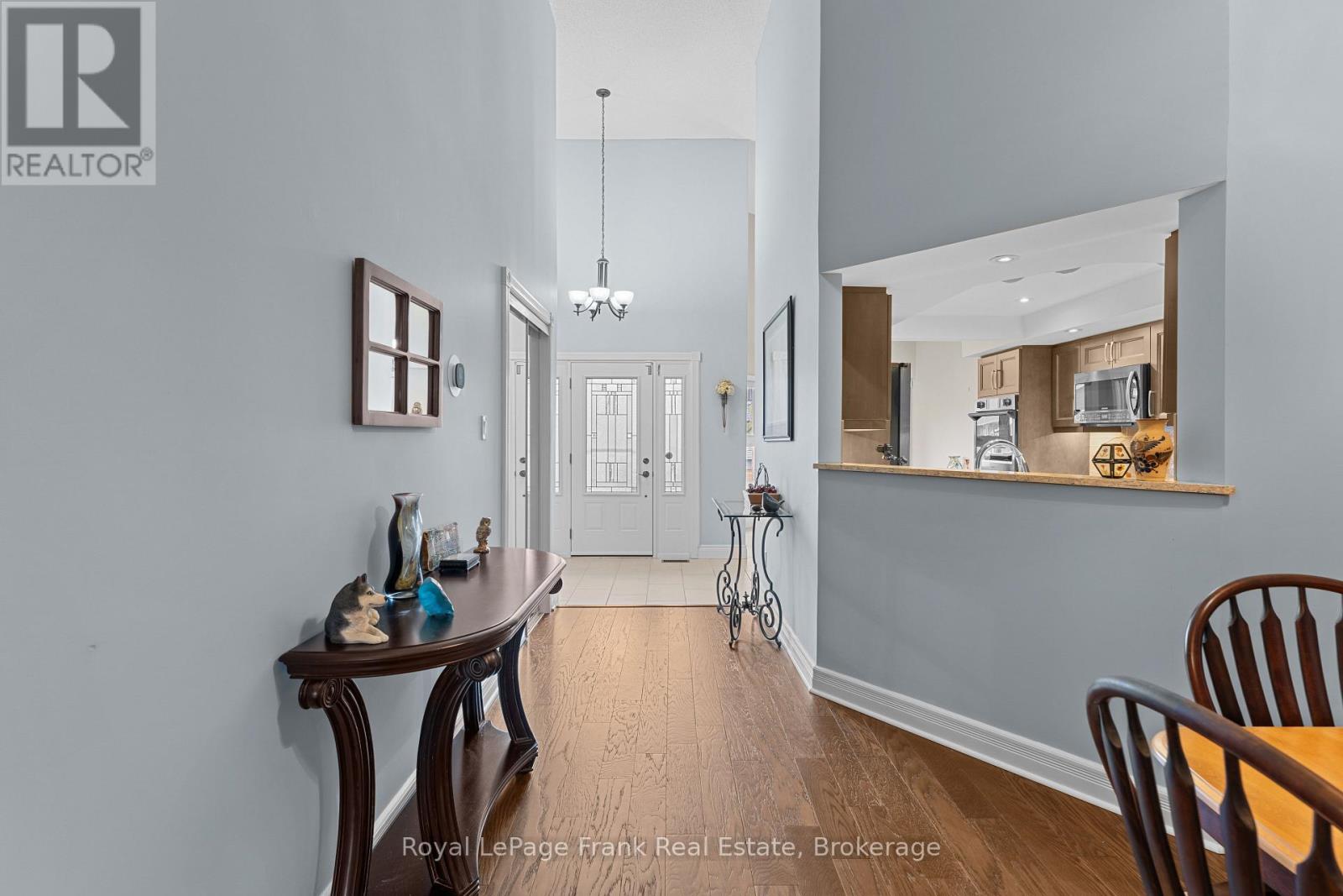 #403 1 SHERWOOD STREET - Image 10