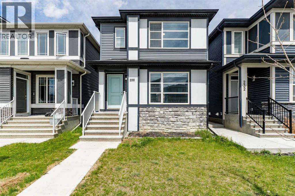 228 Cornerstone Grove NE