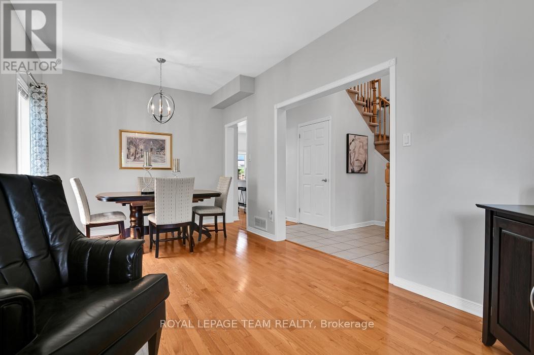 3 Bed, 3 Bath House for Sale in Ottawa – 4121 WOLFE POINT WAY, Ottawa – MLS# X13637606 - Image 6