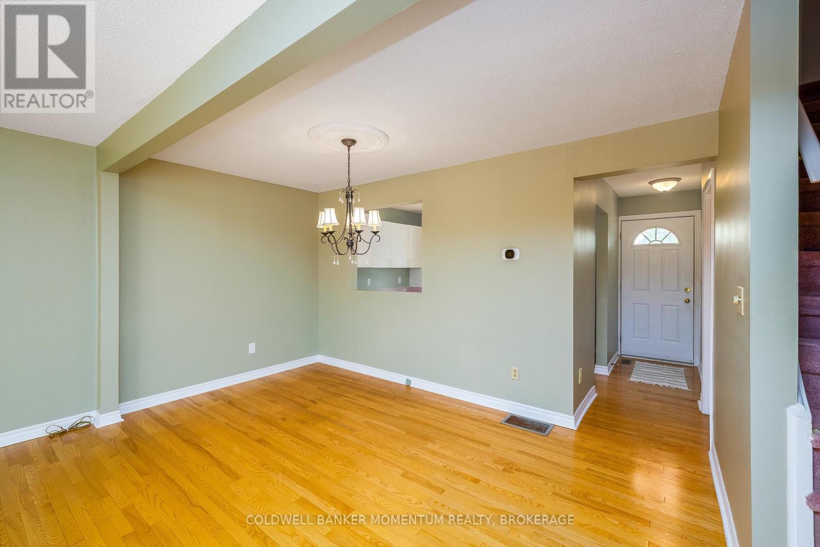 #12 302 VINE STREET - Image 10