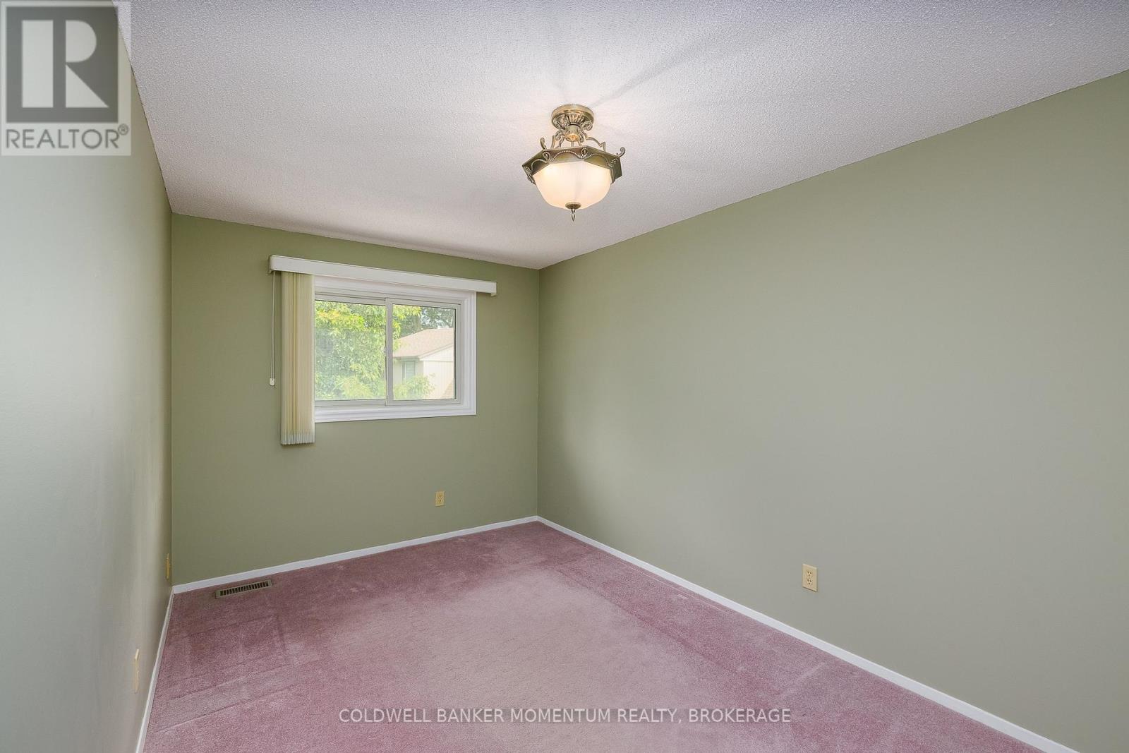 #12 302 VINE STREET - Image 16