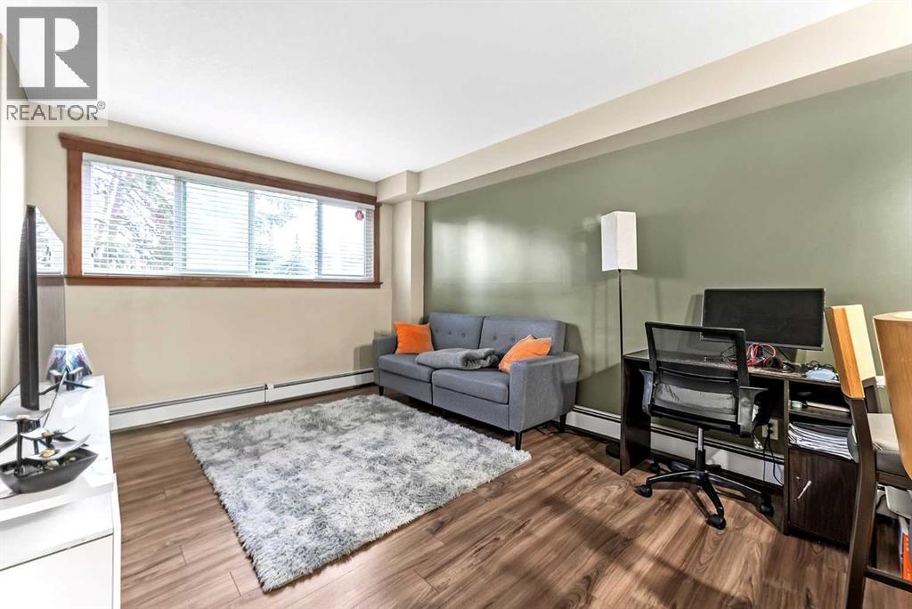 #108 315 50 Avenue SW - 6