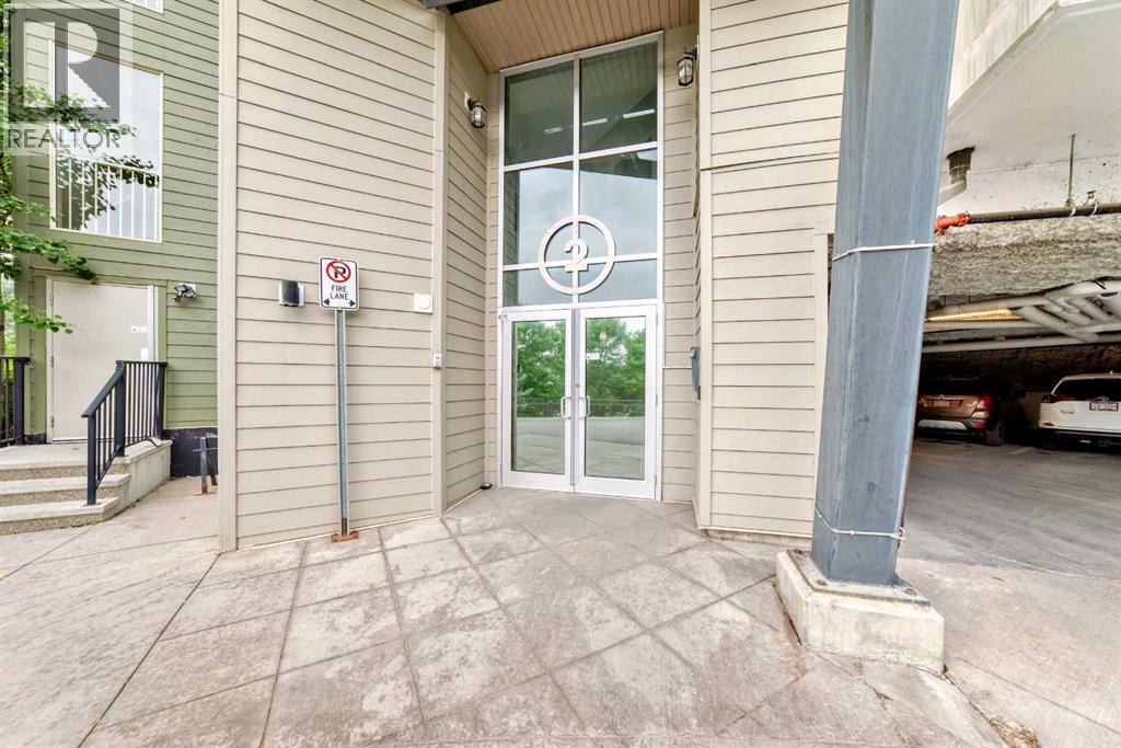 #427 4303 1 Street NE - 3