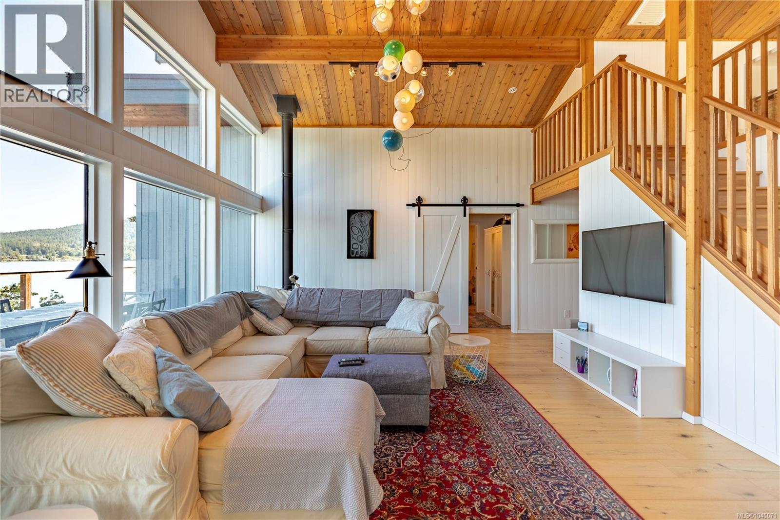 379 Mary Ann Point Rd - Image 25