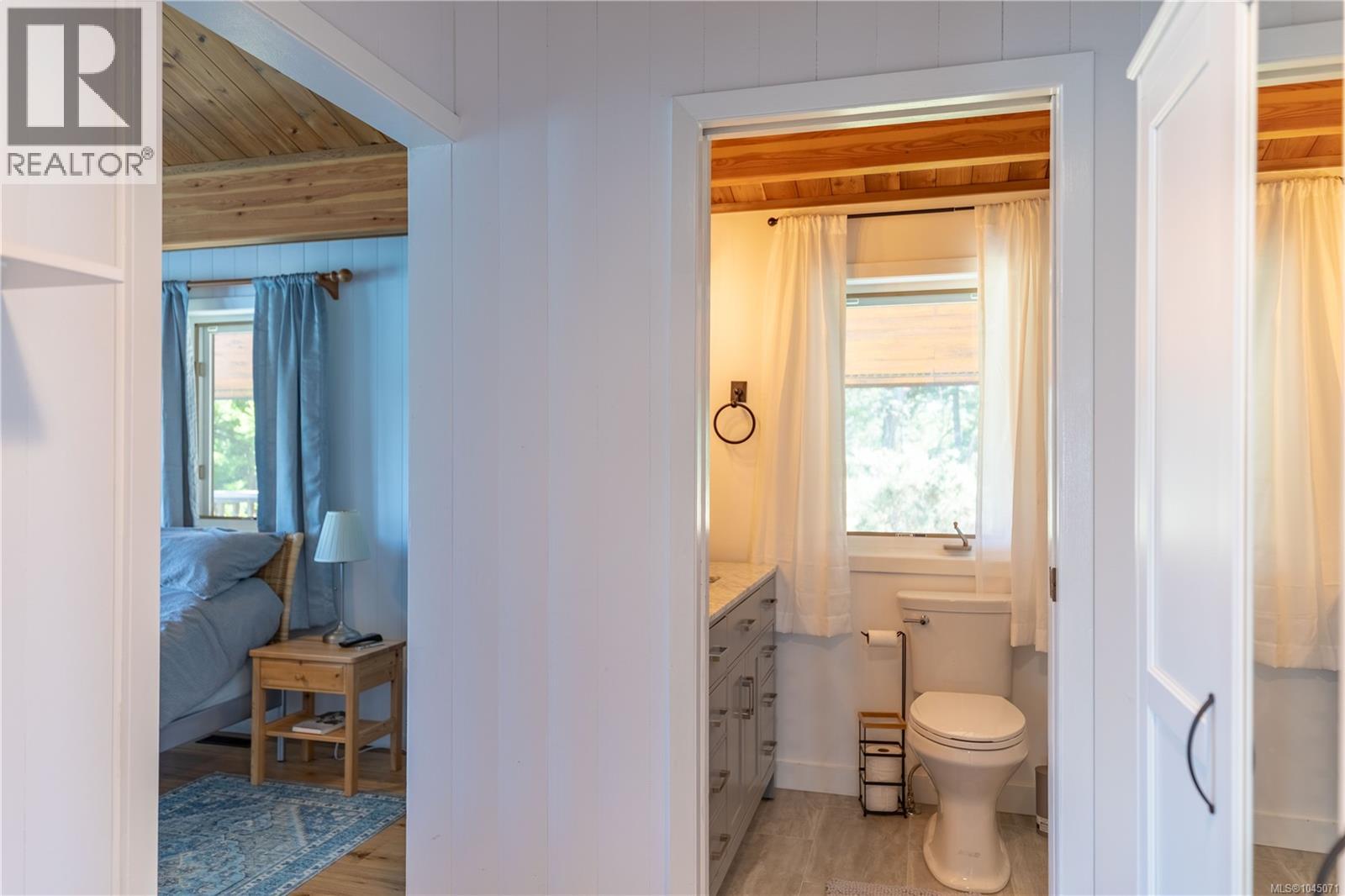 379 Mary Ann Point Rd - Image 27