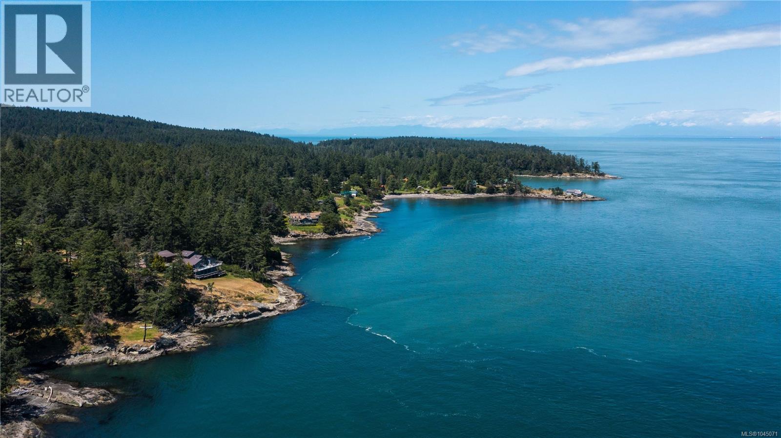 379 Mary Ann Point Rd - Image 4