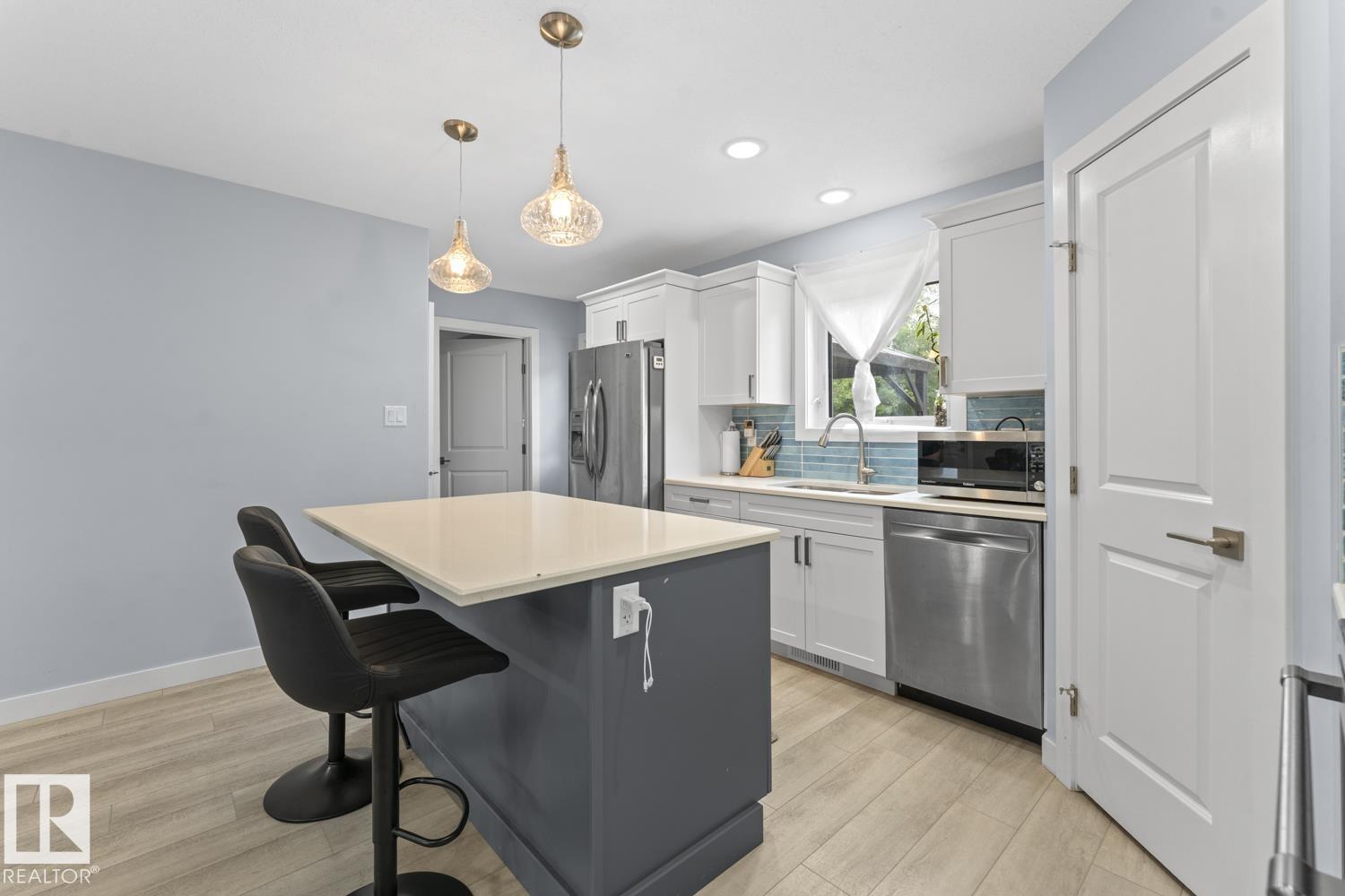 615 10 ST - 10