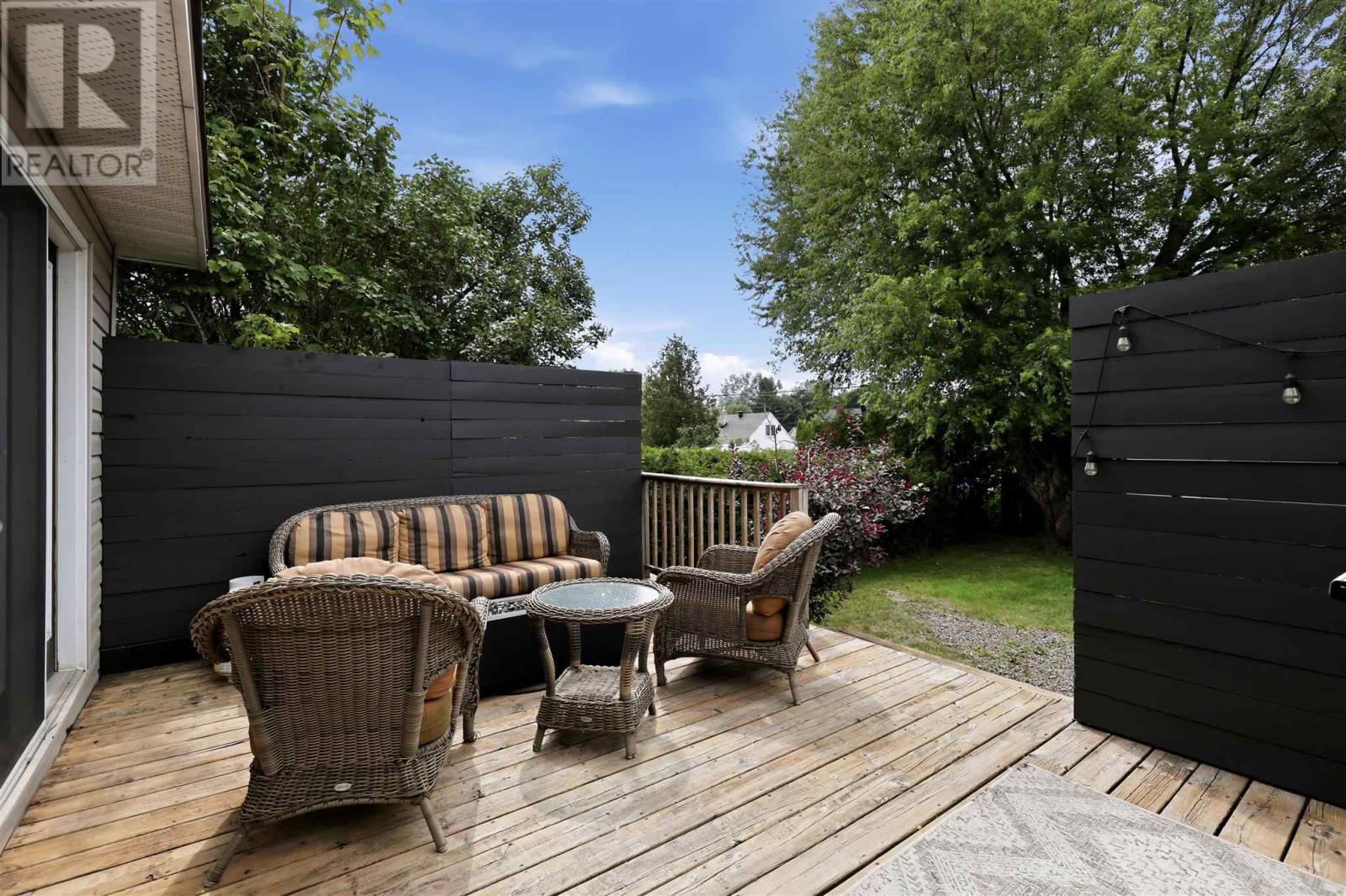 35 Crawford AVE - 25