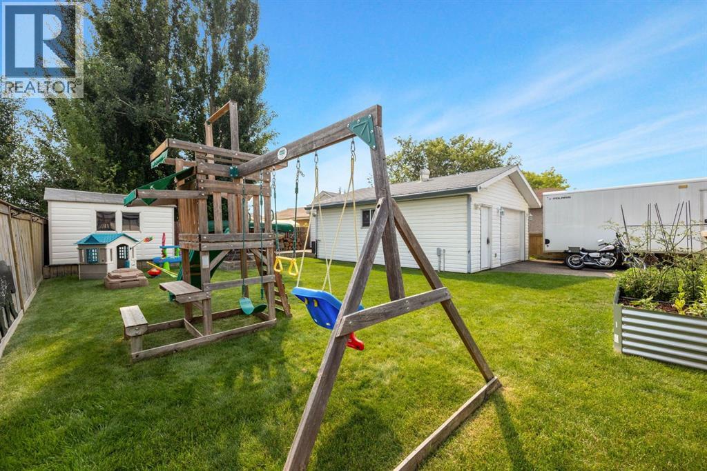 105 Oaks Crescent, Fort McMurray
