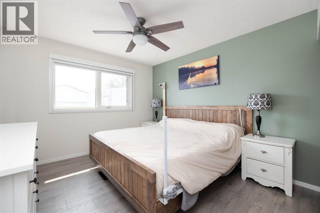 105 Oaks Crescent, Fort McMurray