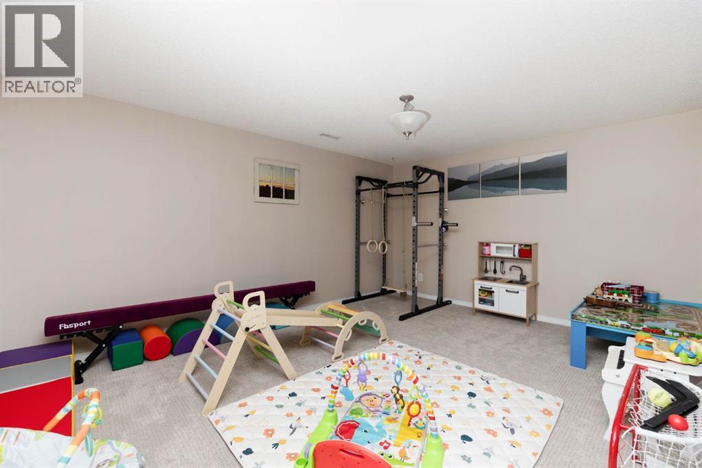 105 Oaks Crescent, Fort McMurray
