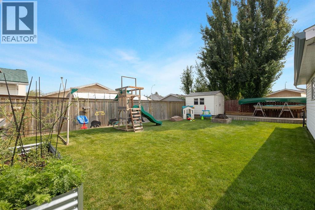 105 Oaks Crescent, Fort McMurray