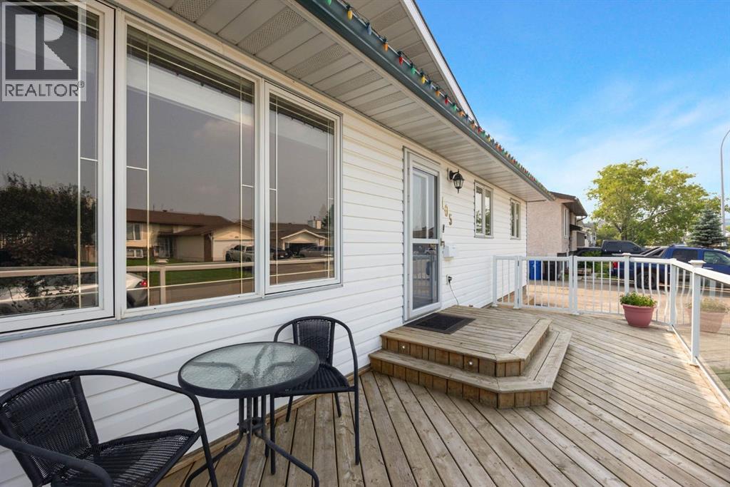 105 Oaks Crescent, Fort McMurray