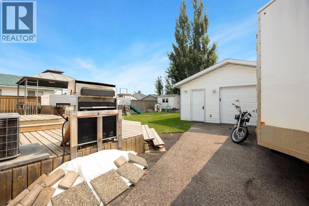 105 Oaks Crescent, Fort McMurray