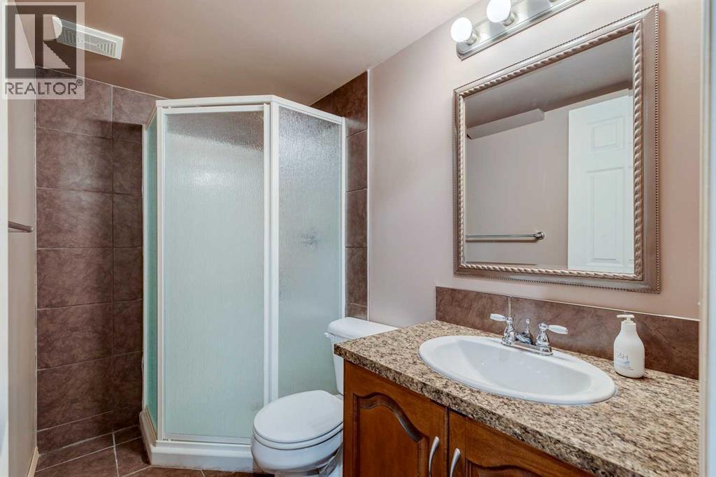 16 Henderson Bay NE - Image 27