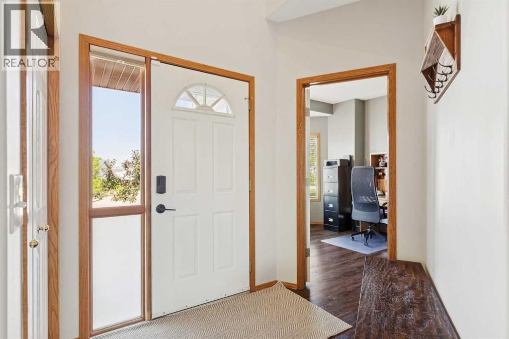 16 Henderson Bay NE - Image 13