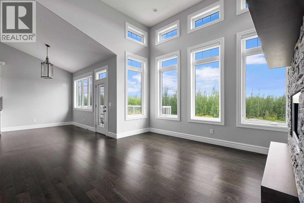 420 DIXON Road Southeast, Fort McMurray
