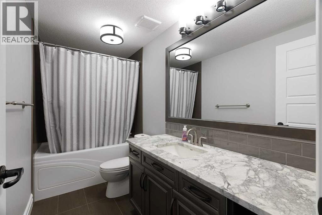 420 DIXON Road Southeast, Fort McMurray
