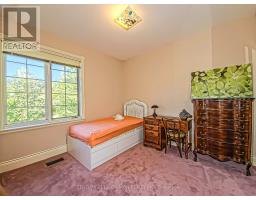 Great room - 2 Heron Trail, Whitchurch Stouffville, ON L3Y4W1 Photo 12