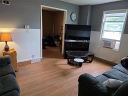 552 1st Street Nw, Portage La Prairie, MB R1N1Z4 Photo 6